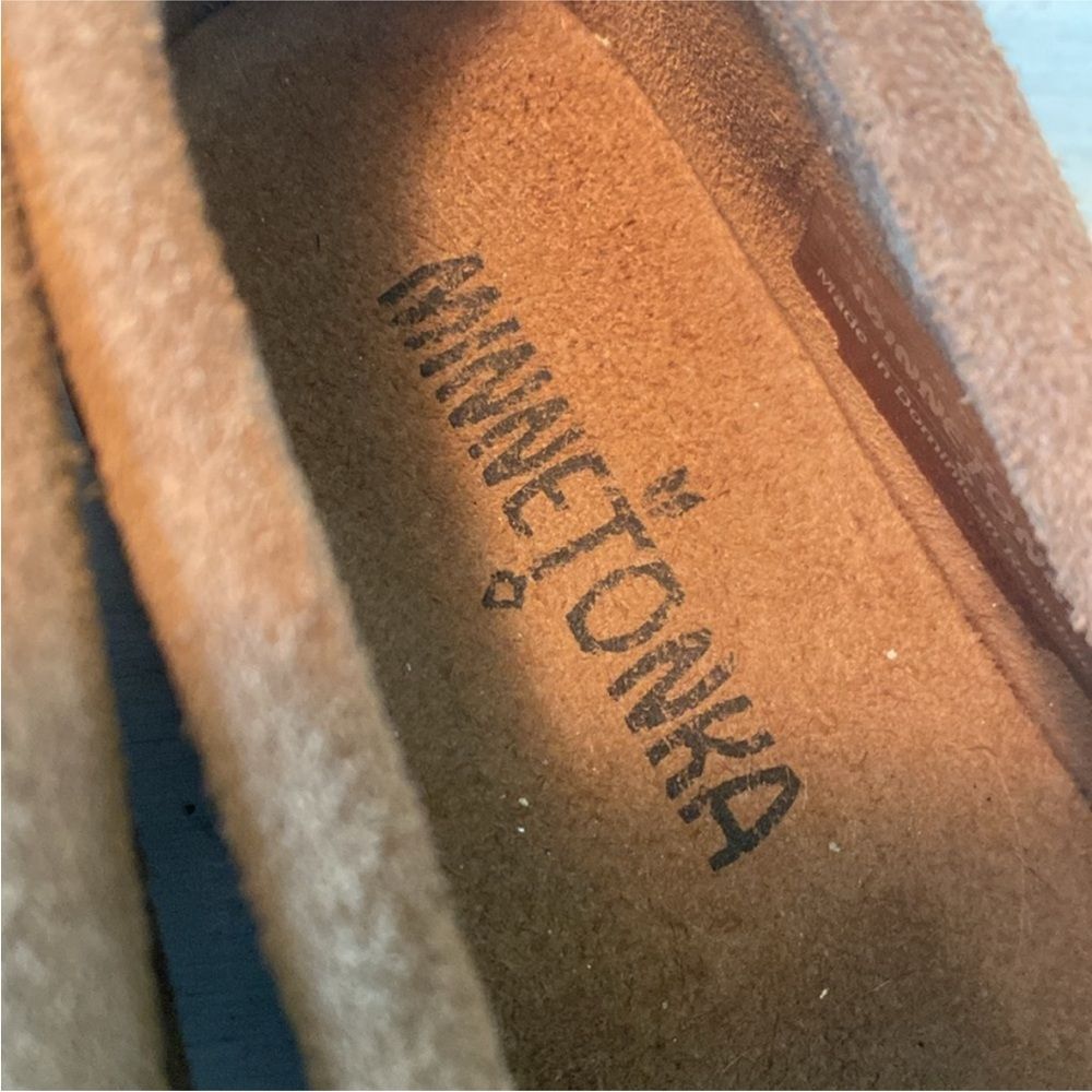 Minnetonka Brown Suede Moccasins - Picture 11 of 11